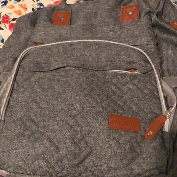 Diaper bag - Picture 2 of 2